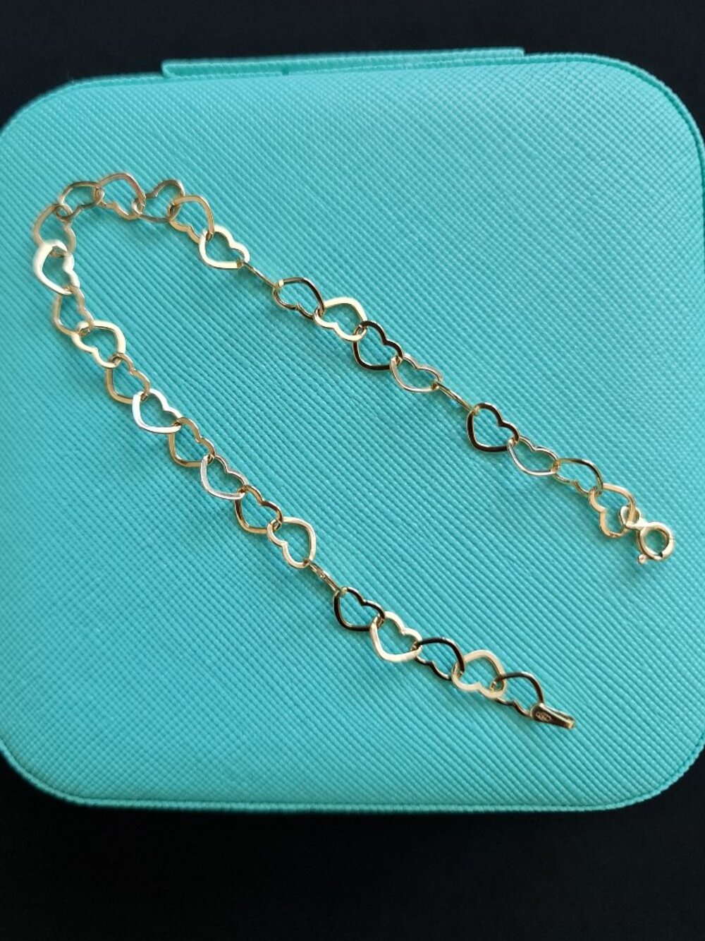 Little hearts design bracelet 18k gold